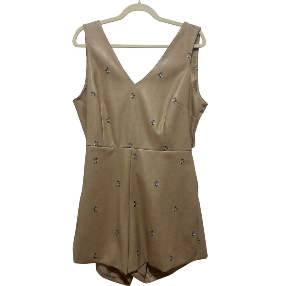 Avec Les Filles Embroided Flowers Wrap-Back Faux Leather Romper Large *Flaws